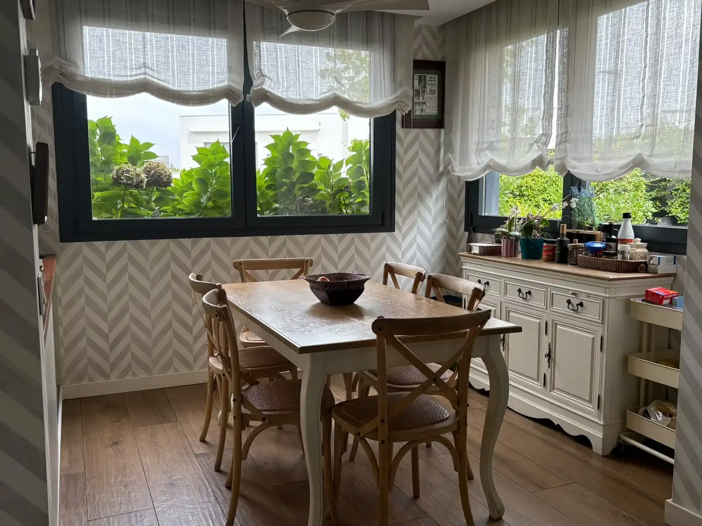 Comedor de Casa o chalet en venta en Madrid con Aire acondicionado, Calefacción y Trastero