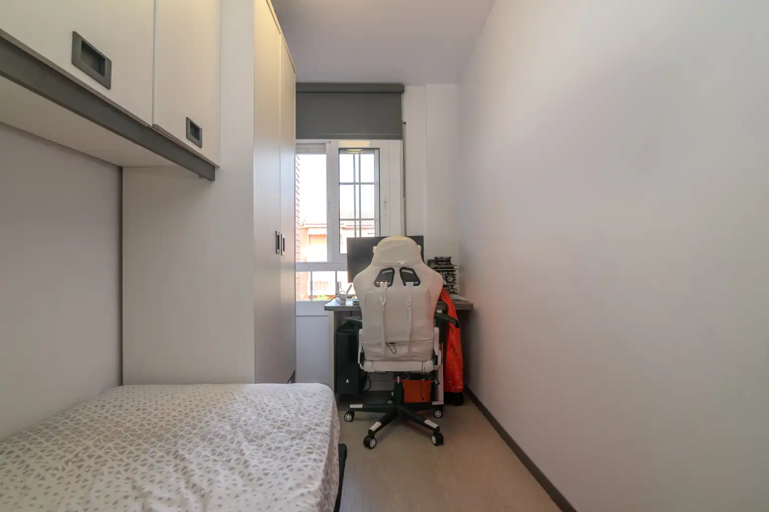 Dormitori de Pis en venda en Viladecans amb Aire condicionat, Calefacció i Parquet
