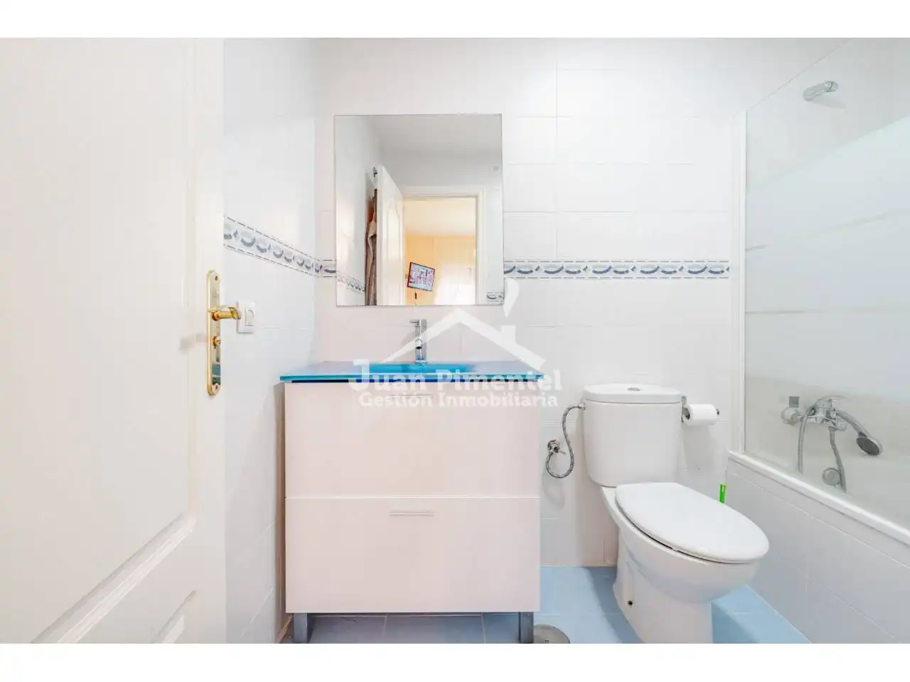 Bathroom of Apartments for sale in Manilva  with Air Conditioner, Terrace and Storage room