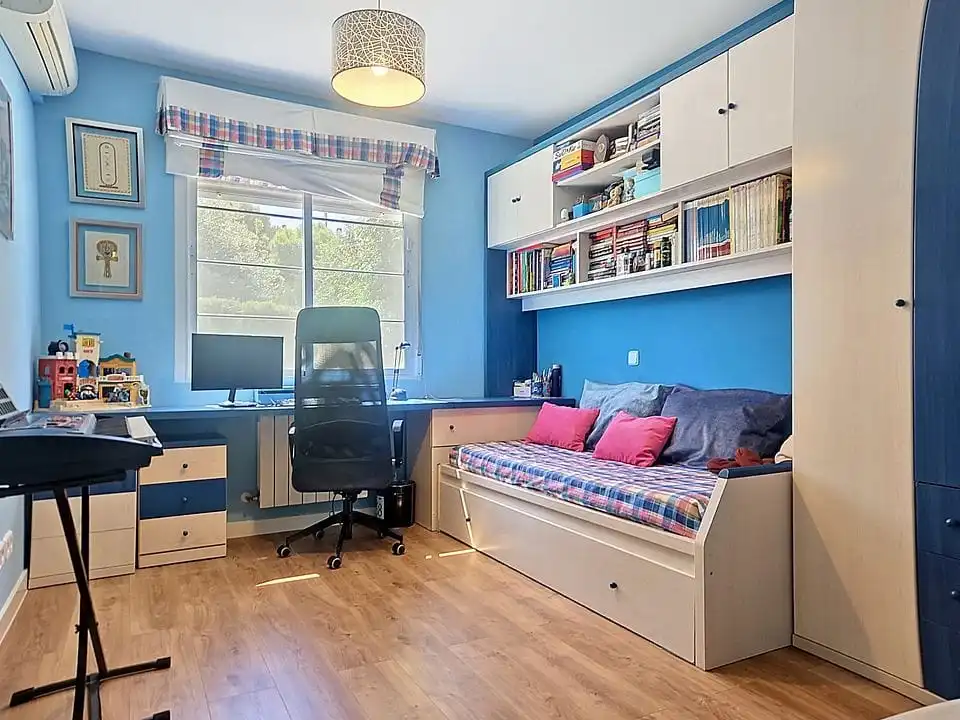 Habitación de Casa o chalet en venta en Aranjuez con Aire acondicionado, Calefacción y Jardín privado