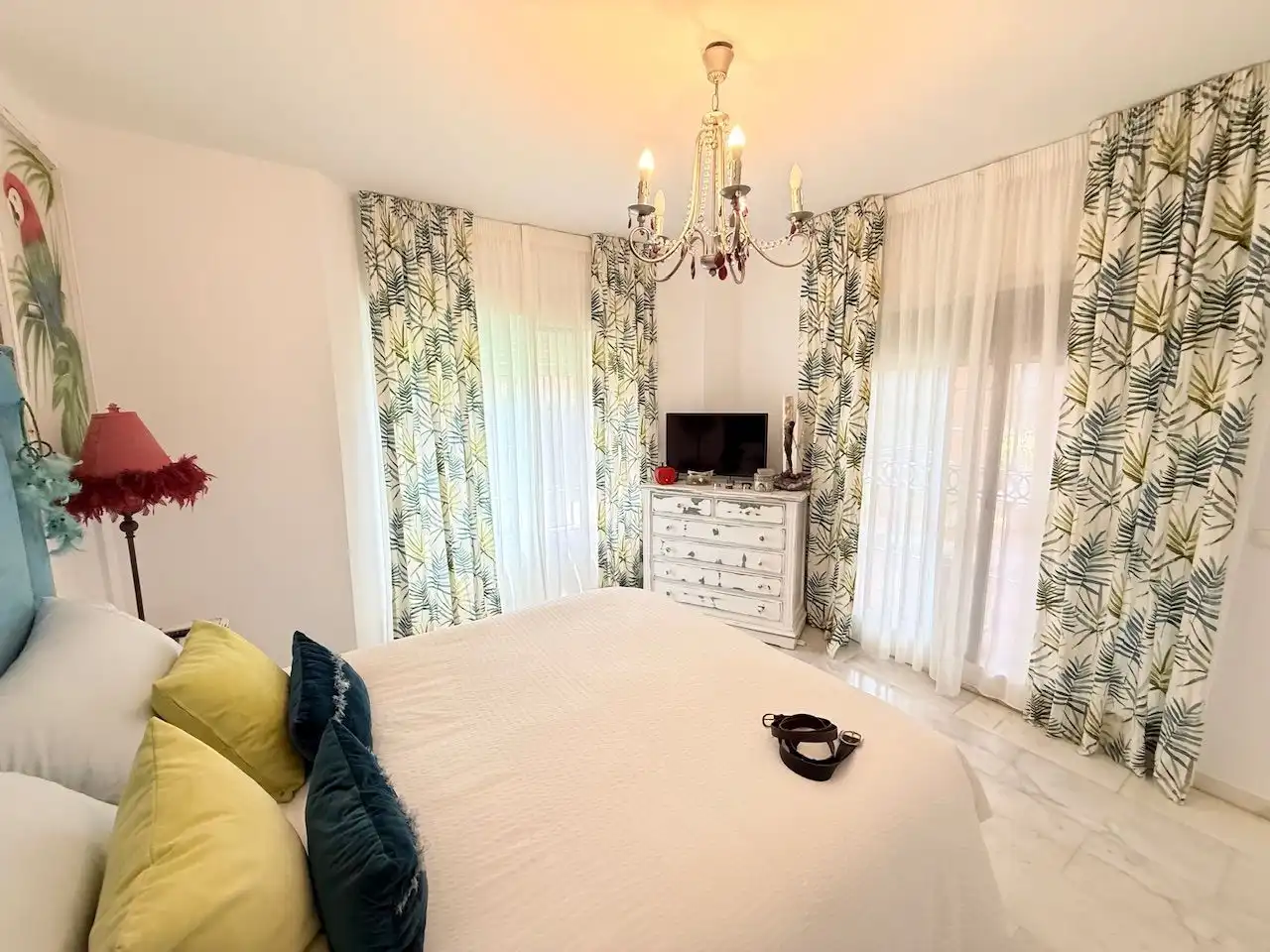 Dormitori de Casa o xalet en venda en Vélez-Málaga amb Aire condicionat, Calefacció i Jardí privat