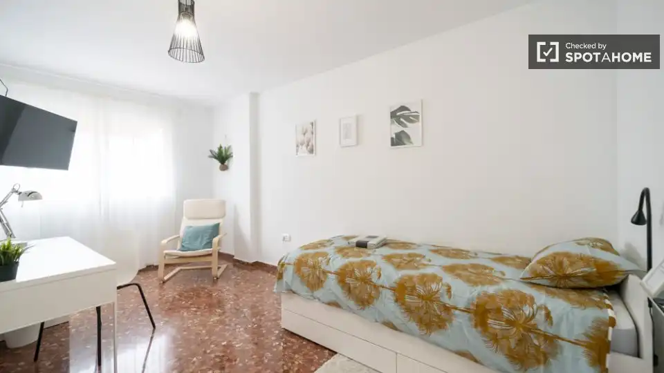 Habitació a Burjassot, Valencia