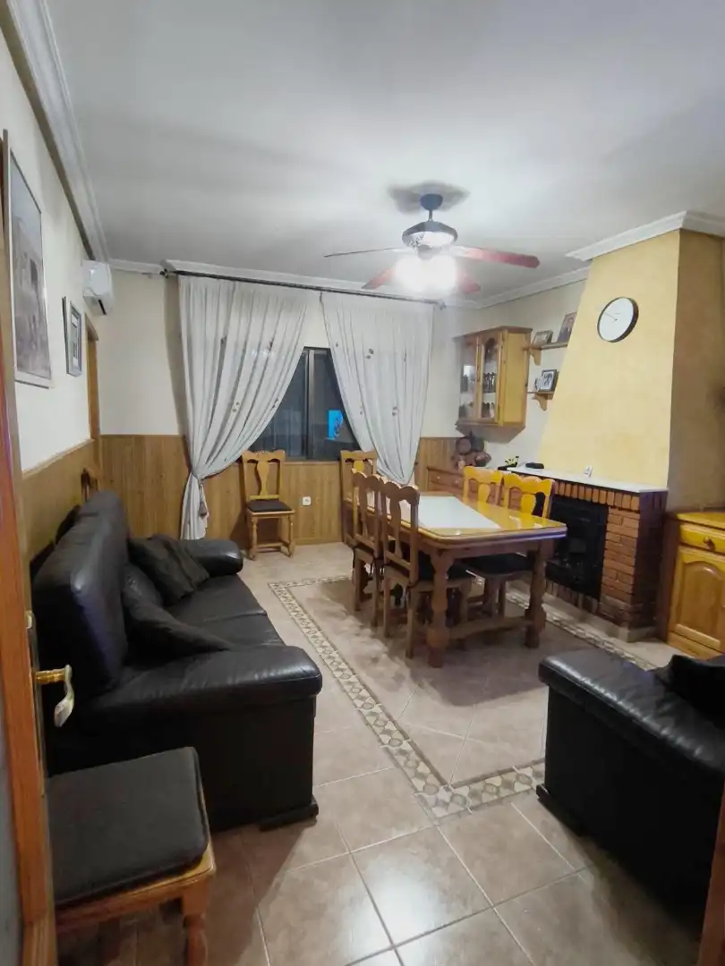 Sala de estar de Casa o chalet en venta en San Vicente del Raspeig / Sant Vicent del Raspeig con Aire acondicionado, Calefacción y Terraza