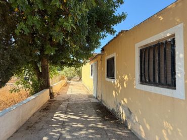 Casa rústica amb jardí en venda a Campo Alto - Club de Campo