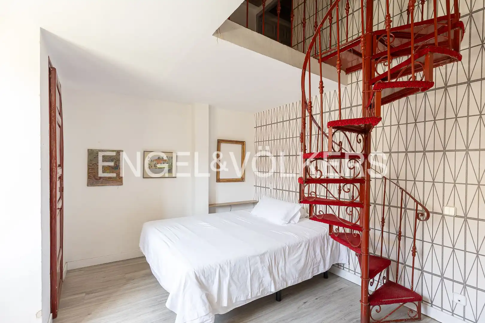 Schlafzimmer von Wohnung zur Miete in Madrid mit Klimaanlage, Heizung und Abstellraum