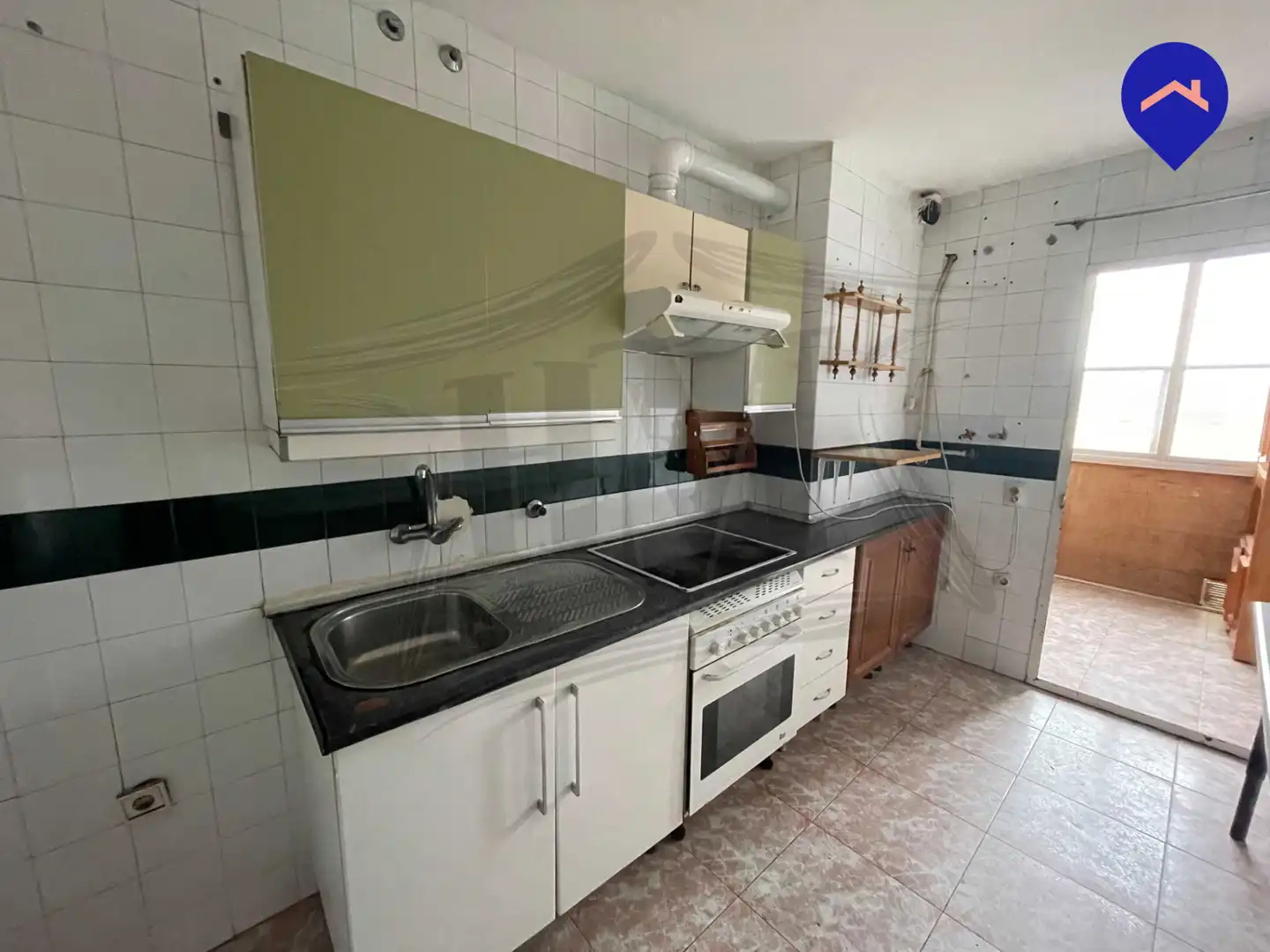 Cocina de Piso en venta en Madrid con Calefacción, Terraza y Balcón
