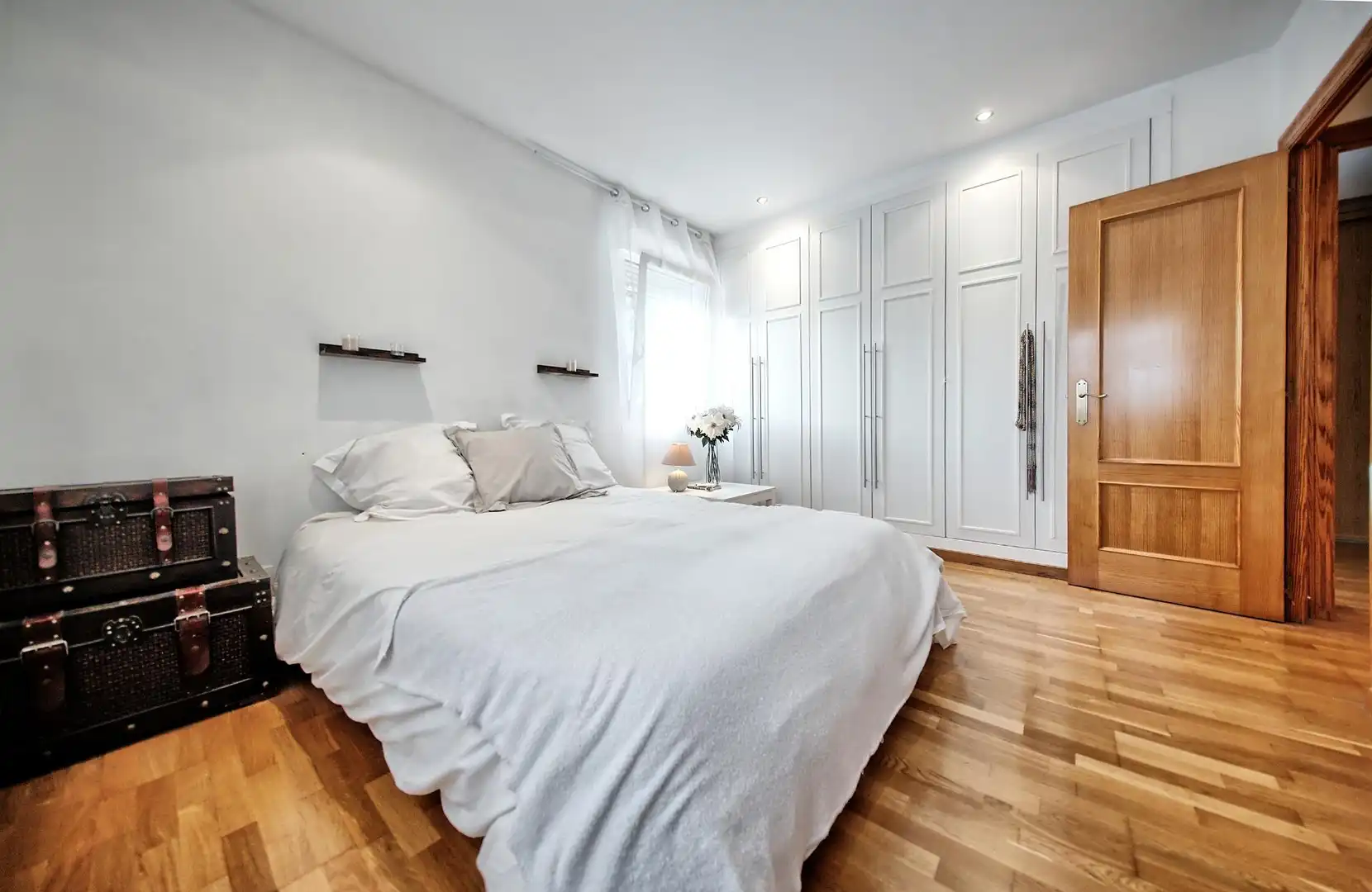 Habitación de Casa o chalet en venta en Paterna con Aire acondicionado, Calefacción y Jardín privado