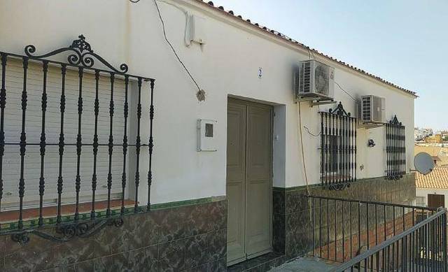 Casa adosada en Venta en Aznalcóllar