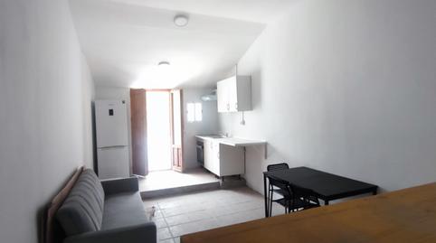 Foto 2 de Pis de lloguer a Escodines, Manresa