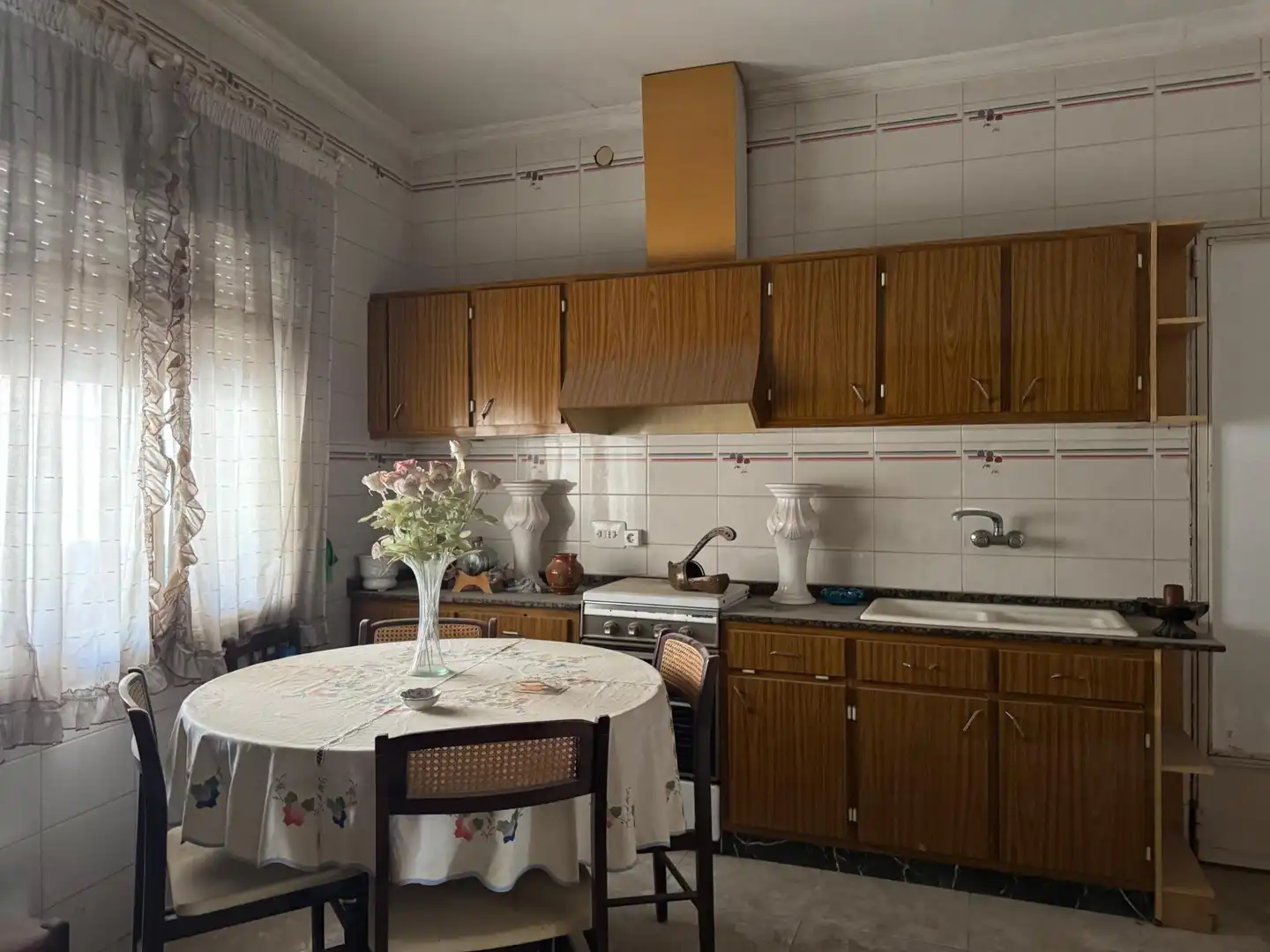 Cuina de Casa o xalet en venda en Murcia amb Aire condicionat