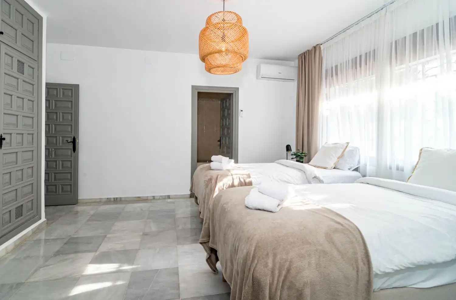 Bedroom of Houses for rent in Marbella  with Terrace and Swimming Pool