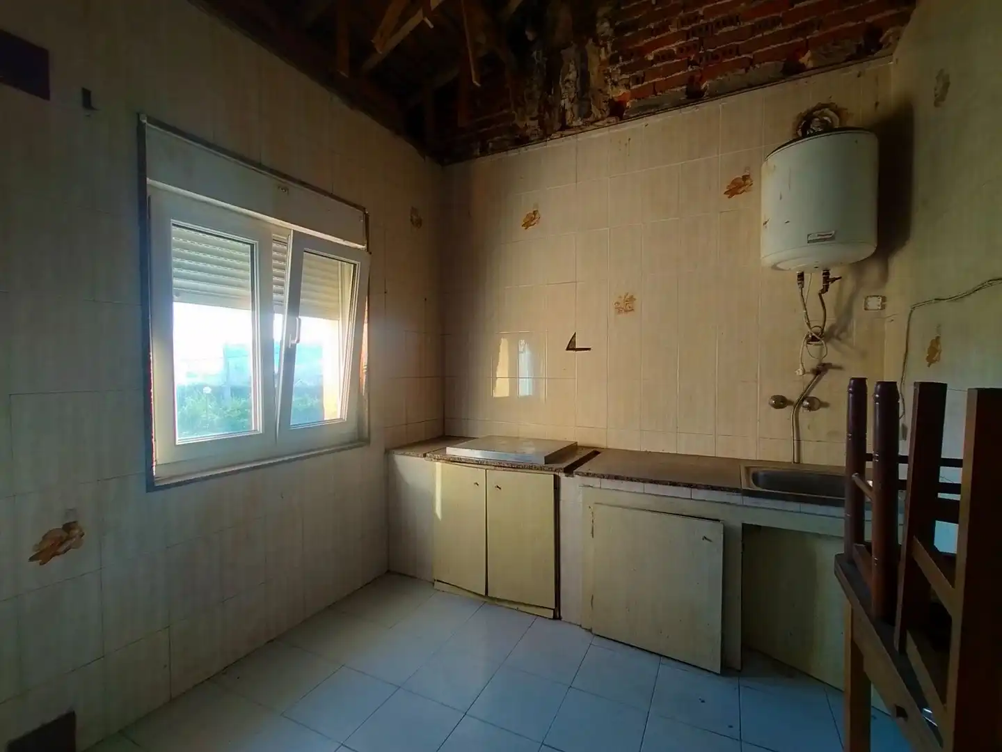 Cocina de Finca rústica en venta en Pravia con Terraza y Trastero