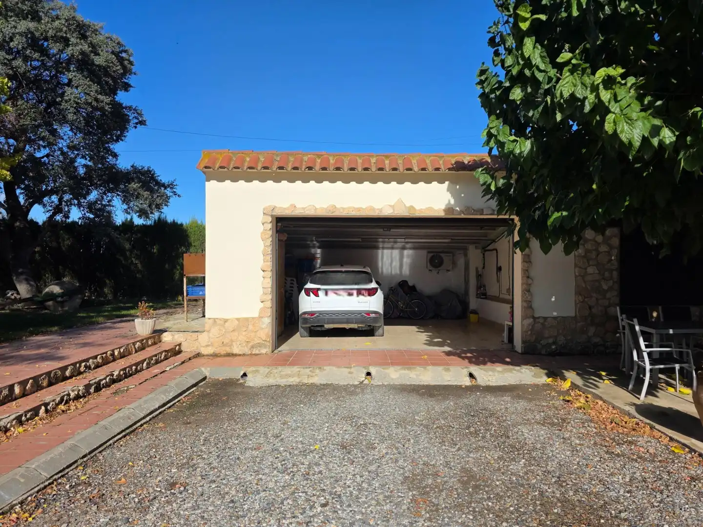 Vista exterior de Casa o xalet en venda en Almacelles amb Calefacció, Jardí privat i Terrassa