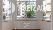 Flat for sale in San Martin Kalea, Área Romántica, imagen 1