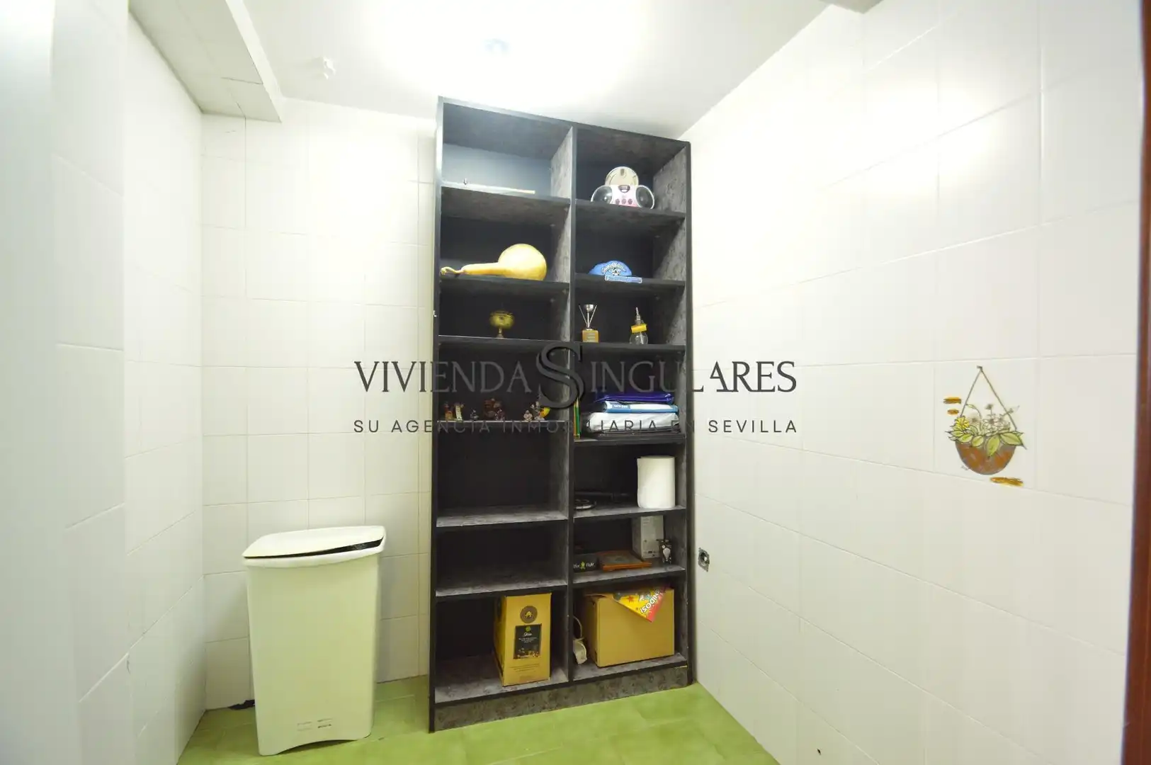 Habitación de Piso en venta en Sevilla con Aire acondicionado y Calefacción
