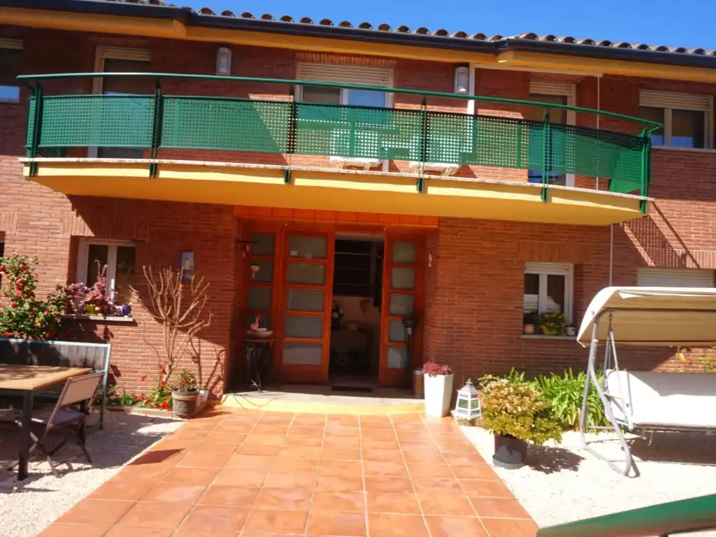 Casa en venda a Calle Costa De La