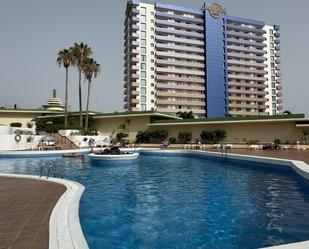 Piscina de Pis de lloguer en Adeje amb Terrassa