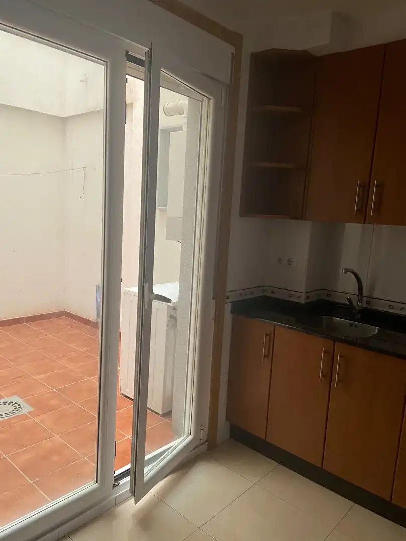 Cuina de Apartament en venda en Lalín amb Calefacció i Moblat
