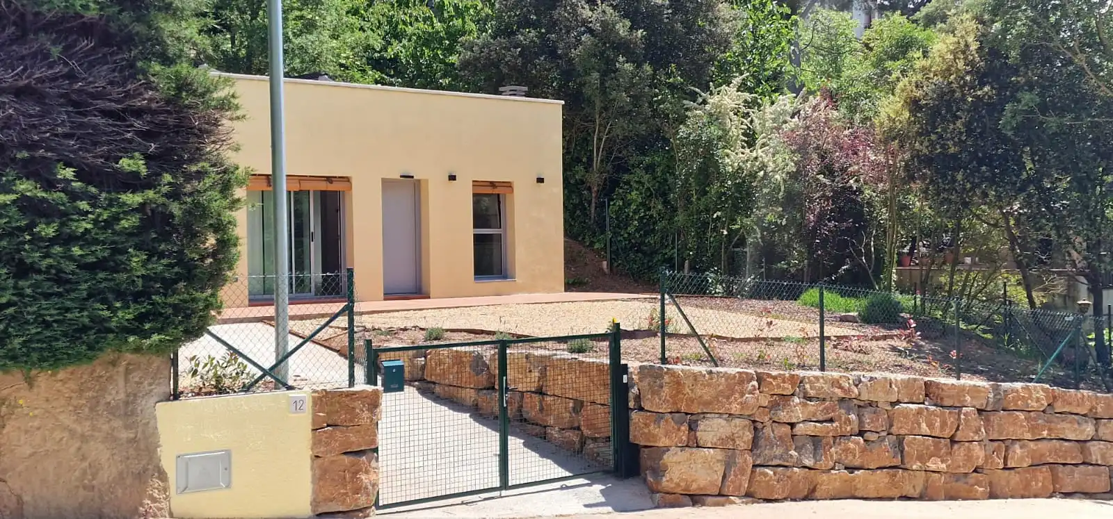 Außenansicht von Haus oder Chalet zum Verkauf in Moià mit Klimaanlage, Heizung und Privatgarten