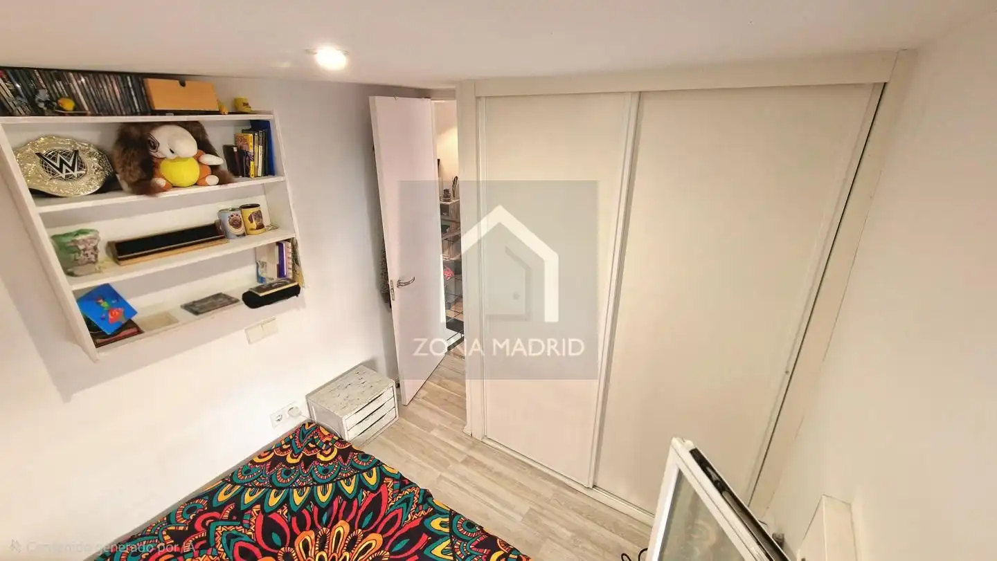 Habitación de Piso en venta en Madrid con Aire acondicionado, Terraza y Amueblado