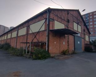 Vista exterior de Nau industrial de lloguer en Basauri 