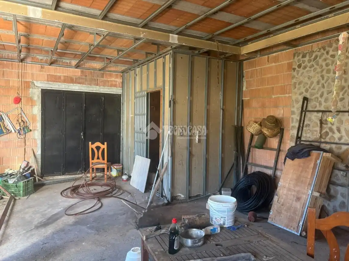 Finca rústica en venta en Valle de Abdalajís