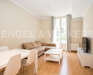 Sala d'estar de Apartament de lloguer en  Barcelona Capital amb Calefacció, Parquet i Terrassa