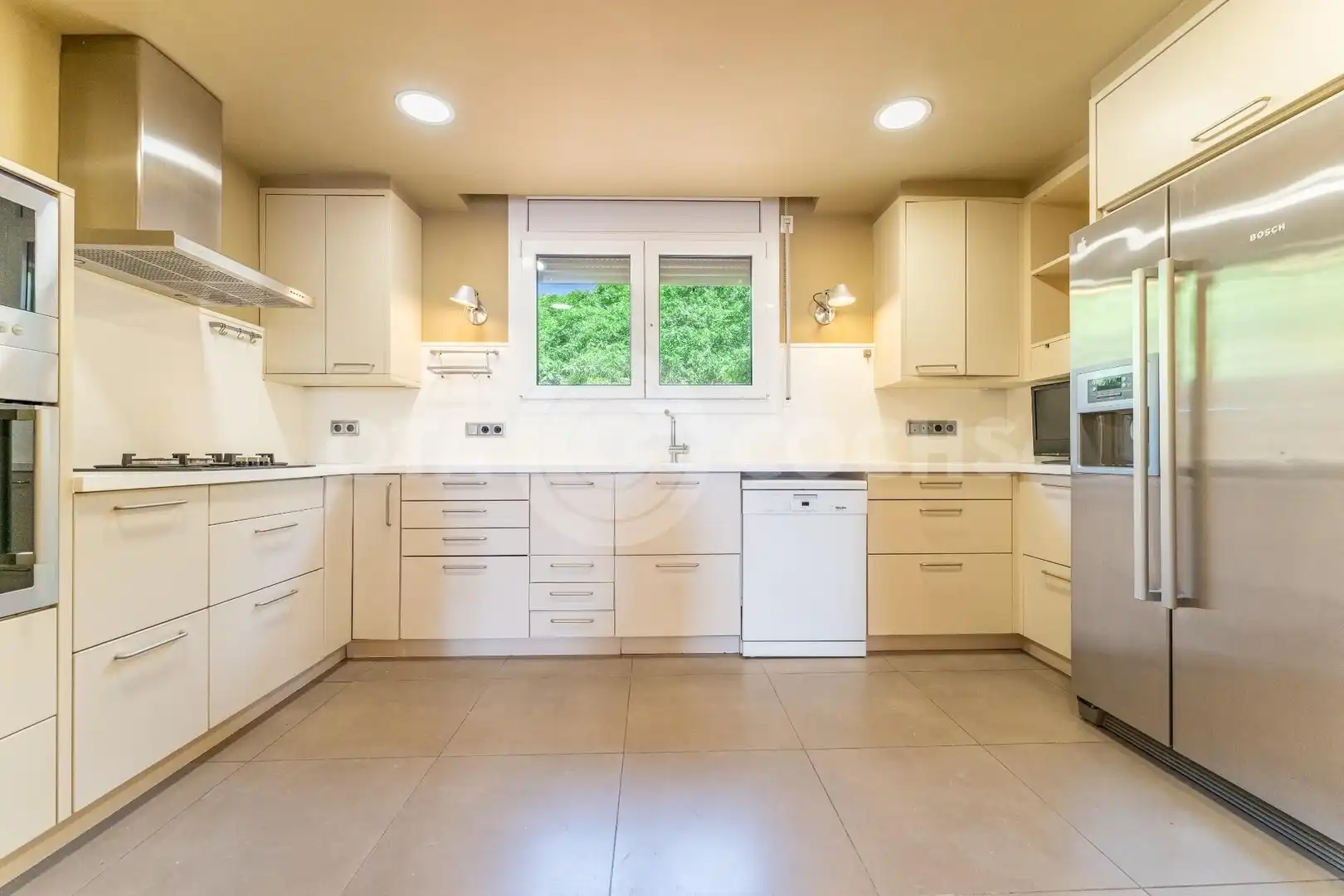 Cocina de Dúplex en venta en Reus con Aire acondicionado, Calefacción y Jardín privado