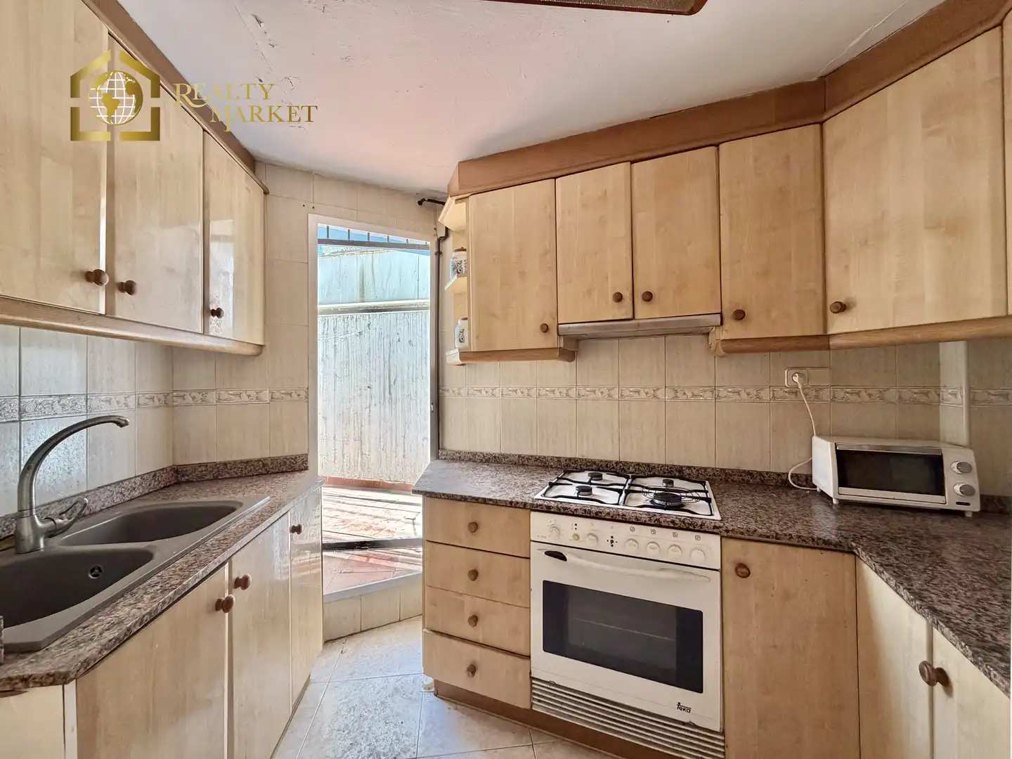 Cocina de Piso en venta en Valencia con Terraza y Amueblado