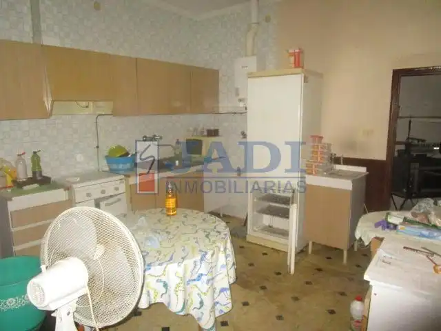 Cuina de Casa o xalet en venda en Valdepeñas
