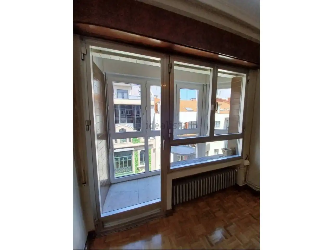 Bedroom of Flat for rent in Gijón   with Terrace and Storage room