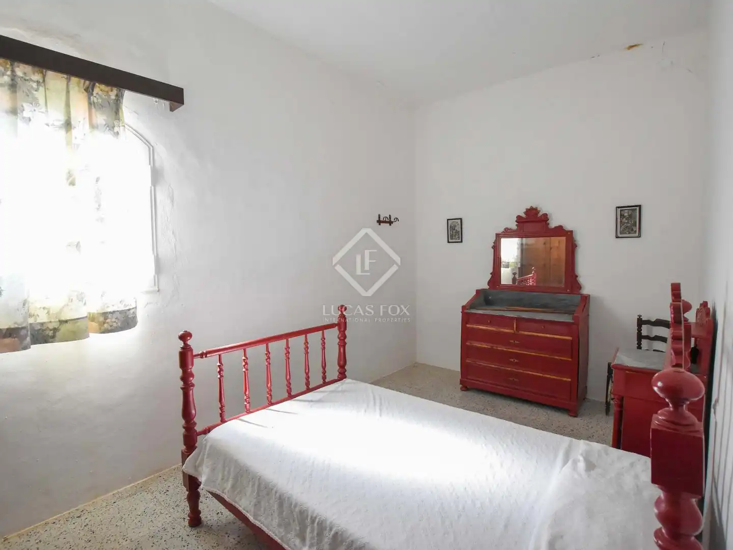 Habitación de Finca rústica en venta en Ciutadella de Menorca con Jardín privado, Terraza y Trastero