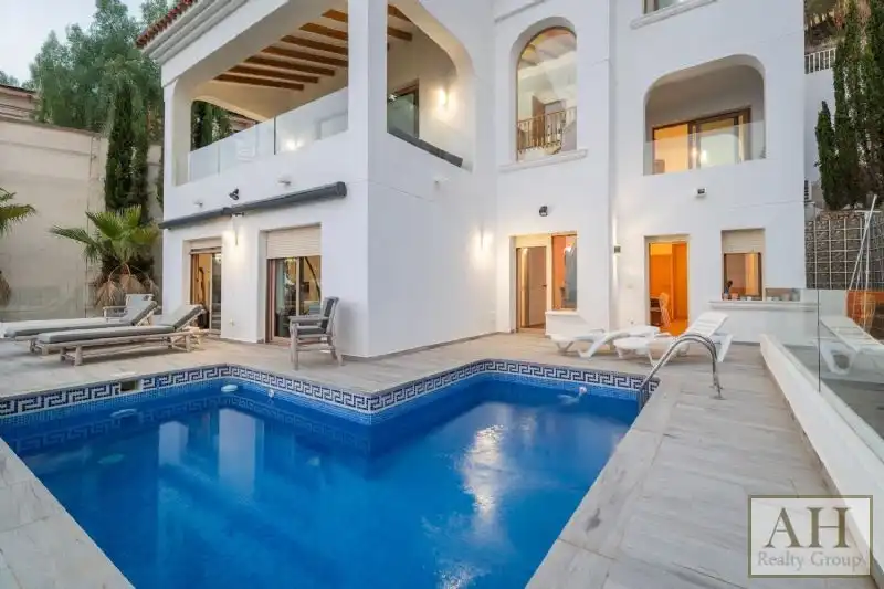 Piscina de Casa o chalet en venta en Altea