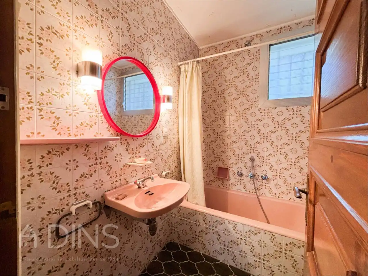 Baño de Casa o chalet en venta en Sant Feliu de Codines con Calefacción y Jardín privado