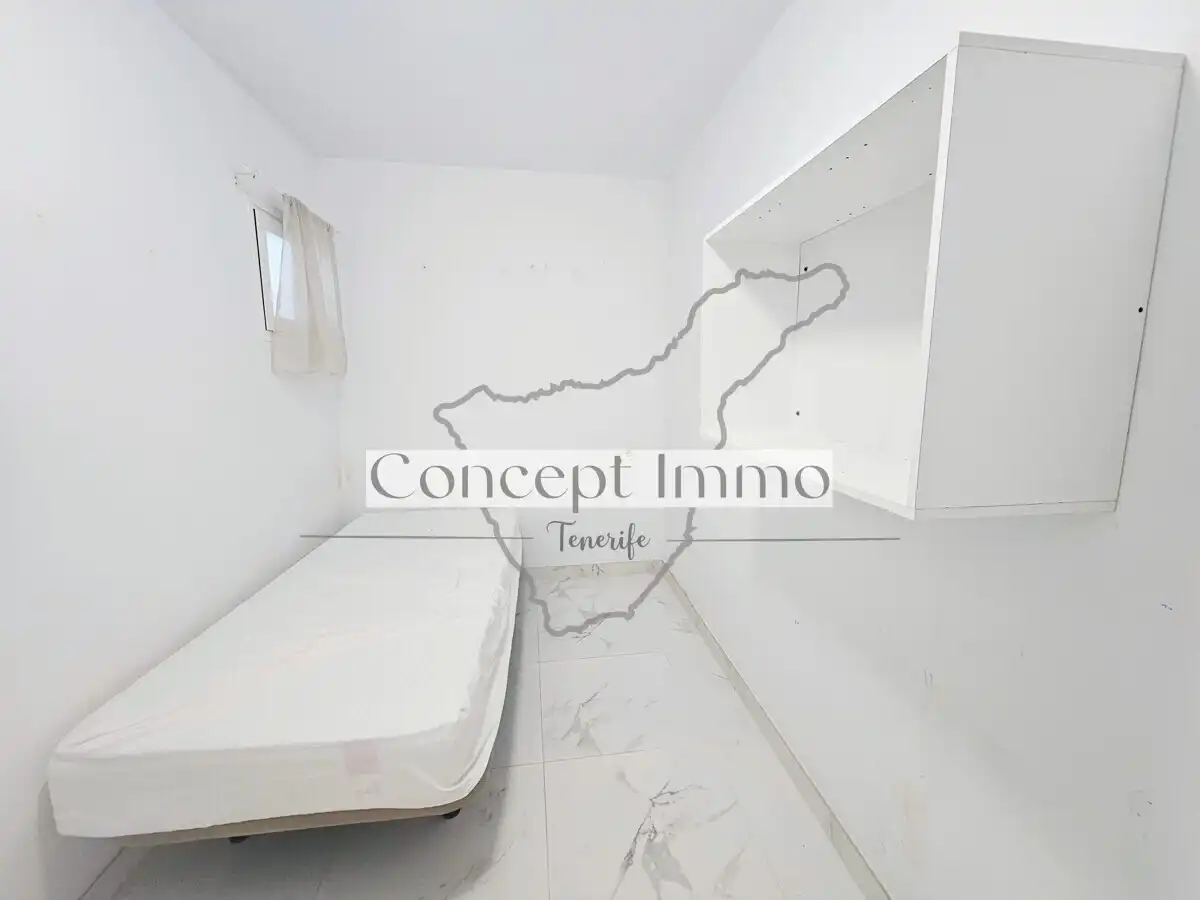 Schlafzimmer von Erdgeschoss zum Verkauf in Adeje mit Terrasse, Alarm und Gemeinschaftspool