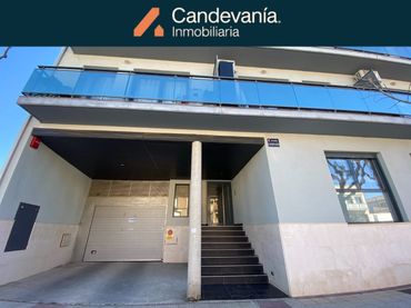 Einzelparkplatz zum Verkauf in Avenida Candevania
