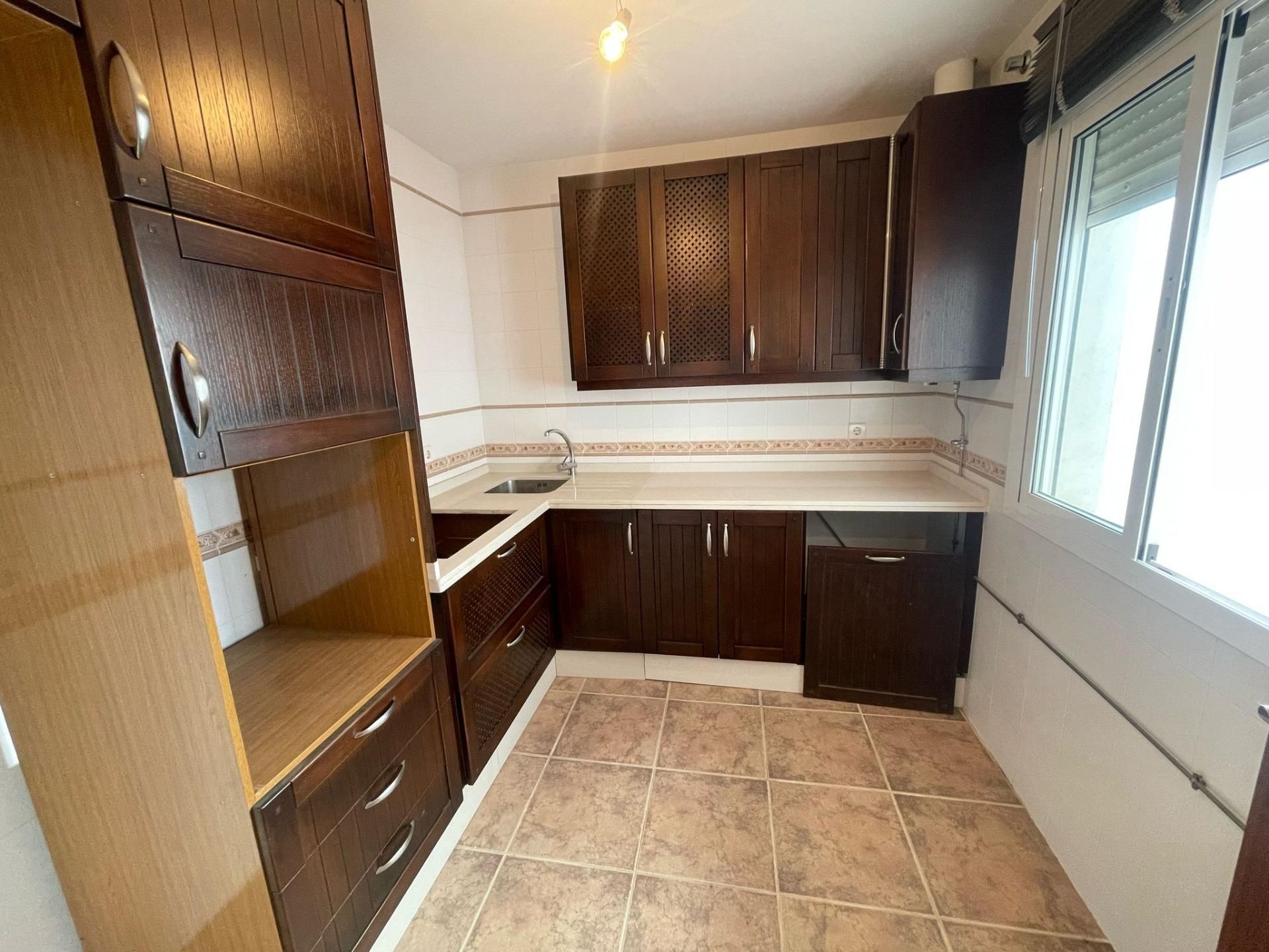 Kitchen of Flat for sale in Alcalá de Guadaira  with Parquet flooring