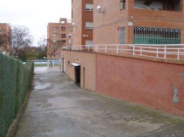 Aparcament amb ascensor en venda a SAUCES DE LOS
