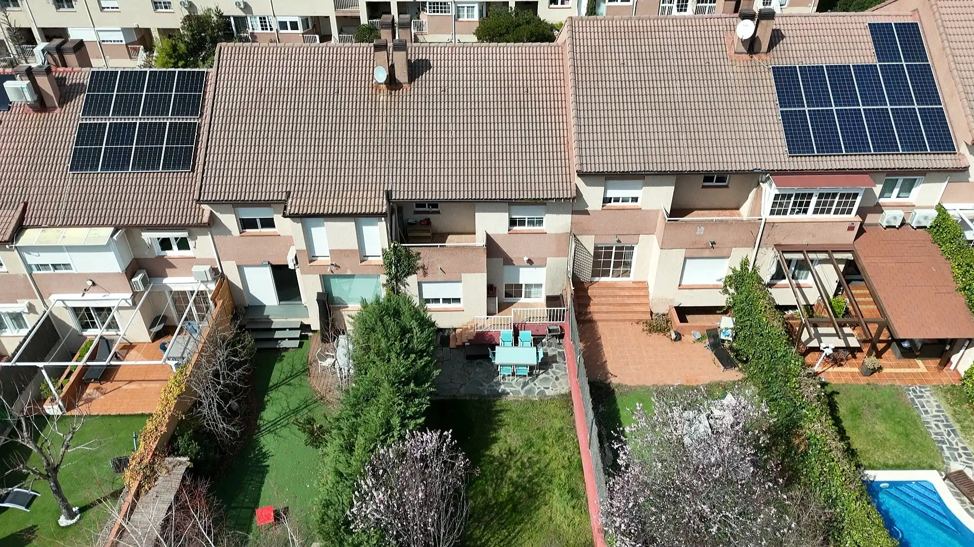 Exterior view of Detached homes for sale in Las Rozas de Madrid  with Heating, Private garden and Terrace