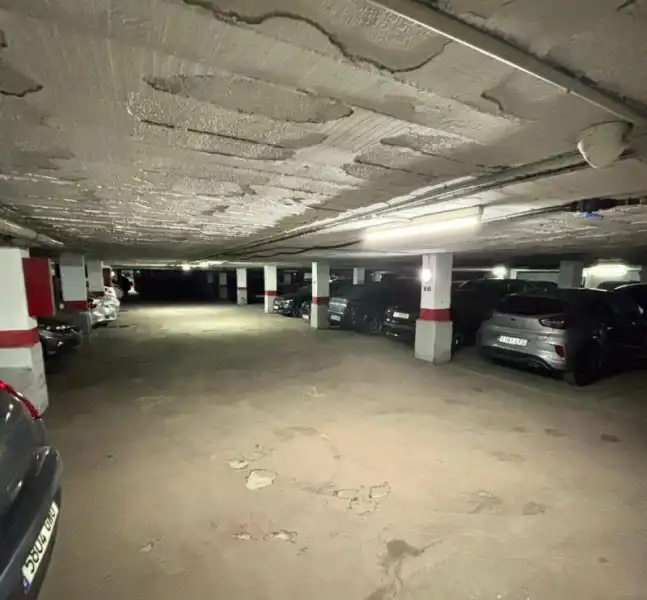 Flat for sale in Calle Héroe de Sostoa, 136, La Princesa