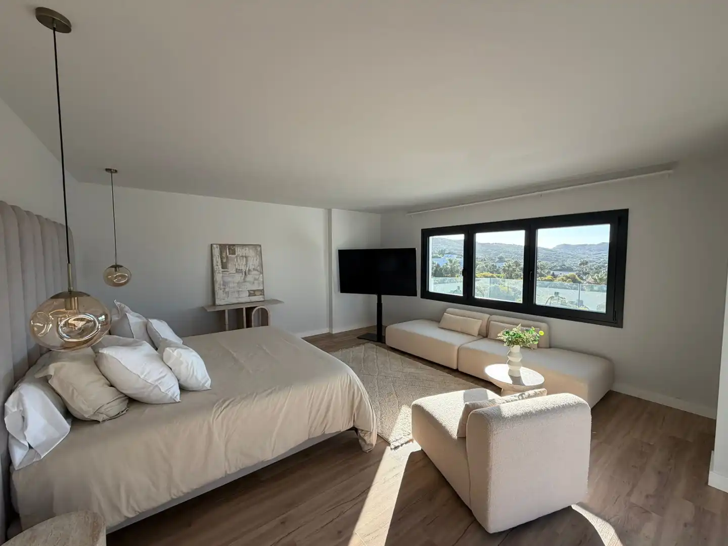 Schlafzimmer von Haus oder Chalet zur Miete in Sotogrande mit Klimaanlage, Privatgarten und Terrasse