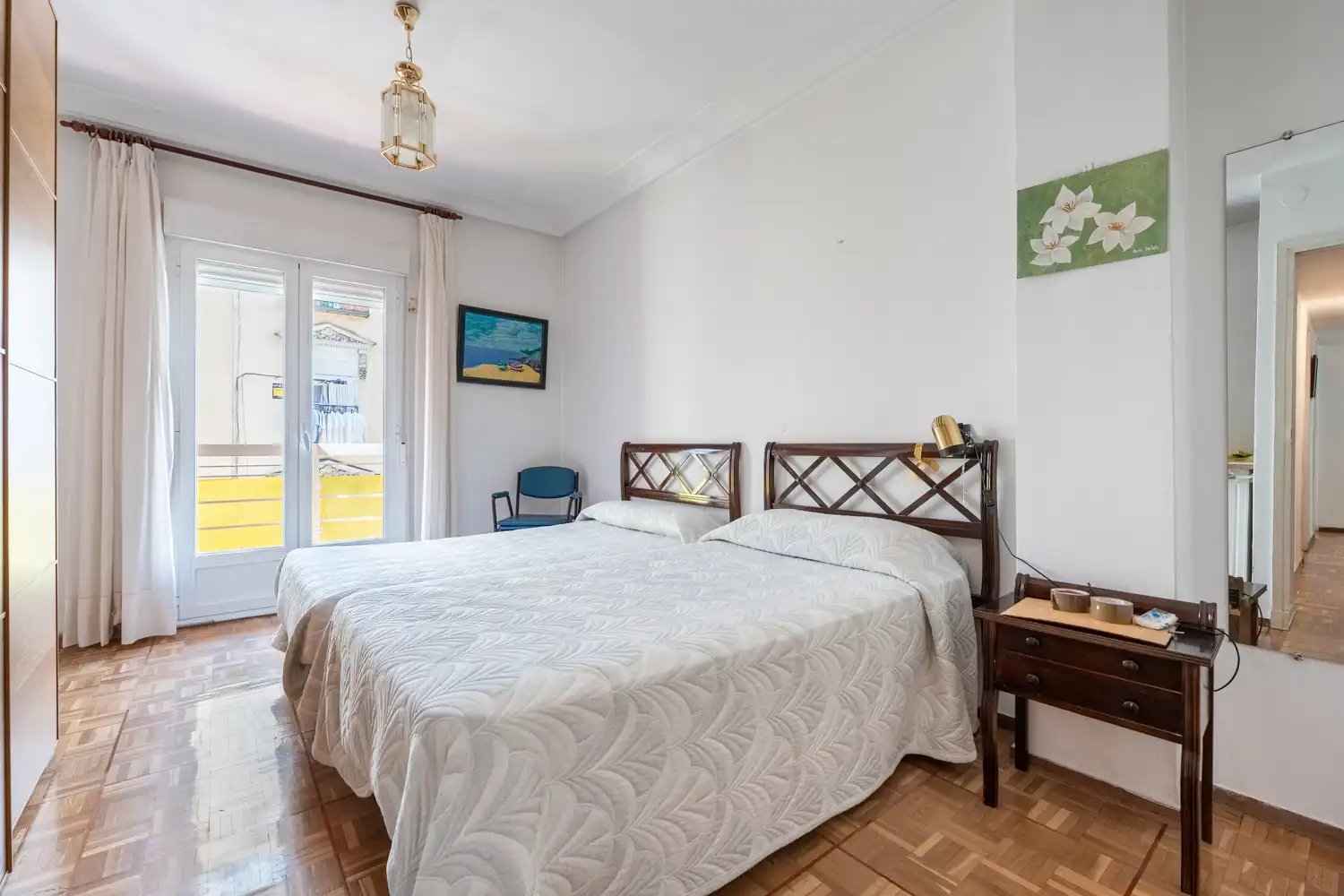 Habitación de Piso en venta en Madrid con Terraza y Balcón