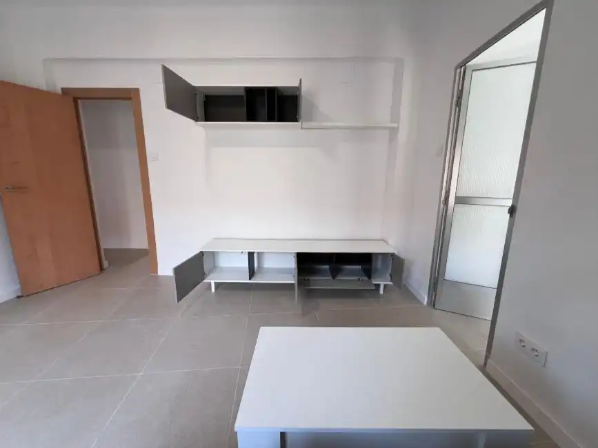 Sala d'estar de Pis en venda en Aldaia amb Aire condicionat, Terrassa i Moblat