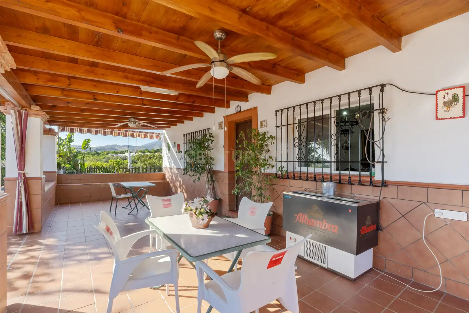 Terrassa de Casa o xalet en venda en Motril amb Jardí privat, Traster i Piscina