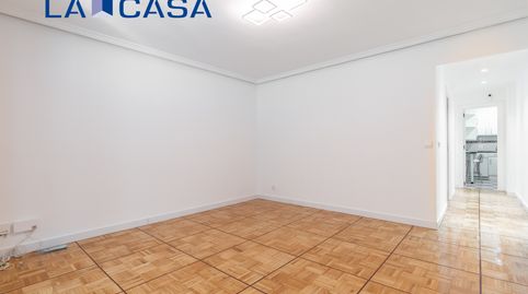 Foto 5 de Piso en venta en Calle Tomas Borras, Chopera, Madrid Capital