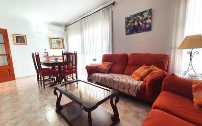 Living room of Flat for sale in Sabadell  with Heating and Balcony