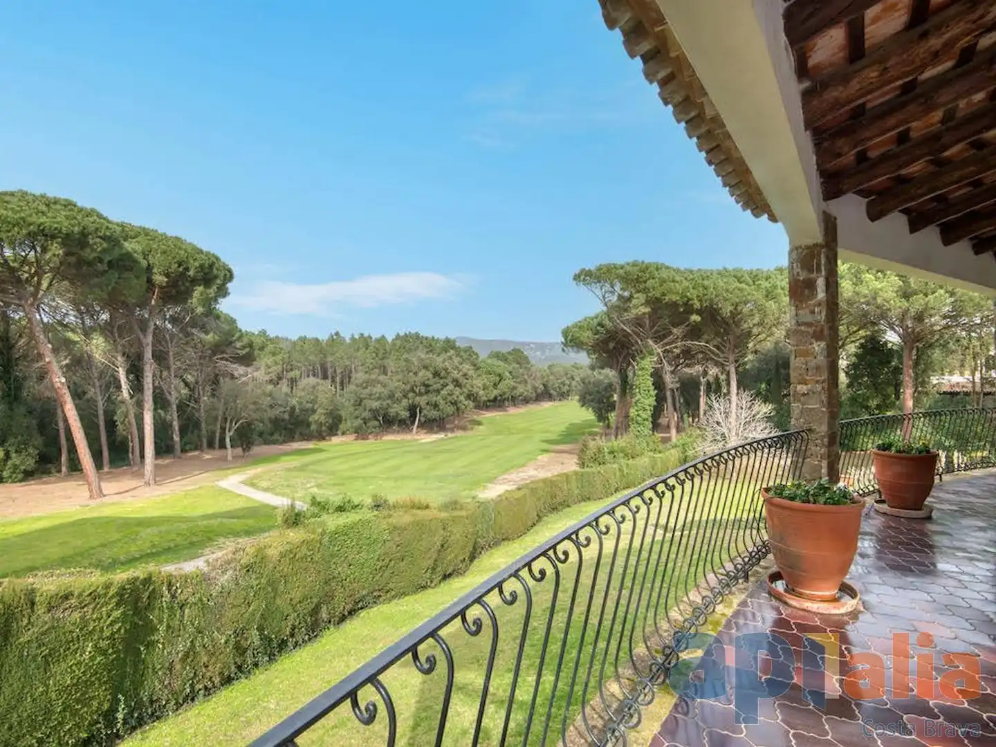 Chalet con terraza en venta en Carrer de la Mare de Deu de Montserrat, imagen 3