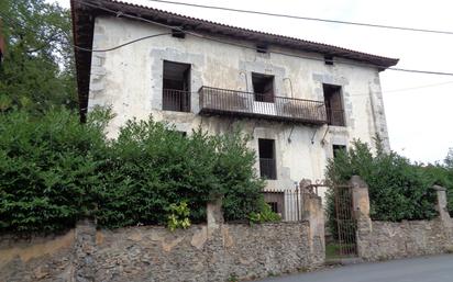 Vista exterior de Casa o xalet en venda en Zestoa amb Terrassa i Balcó