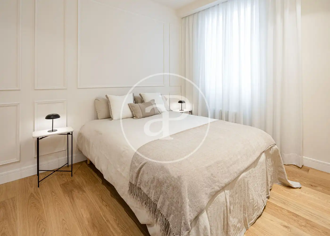 Schlafzimmer von Wohnung zum Verkauf in Madrid mit Klimaanlage, Heizung und Möbliert