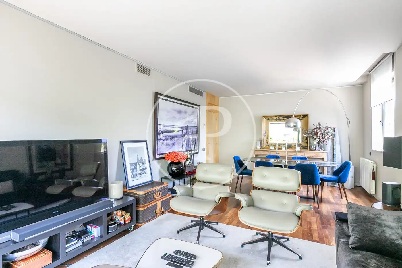 Sala d'estar de Pis en venda en Barcelona amb Aire condicionat, Calefacció i Jardí privat